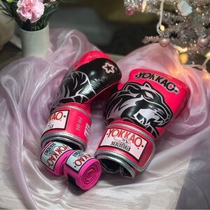 YOKKAO Authentic Boxing Gloves + Hand Wraps
